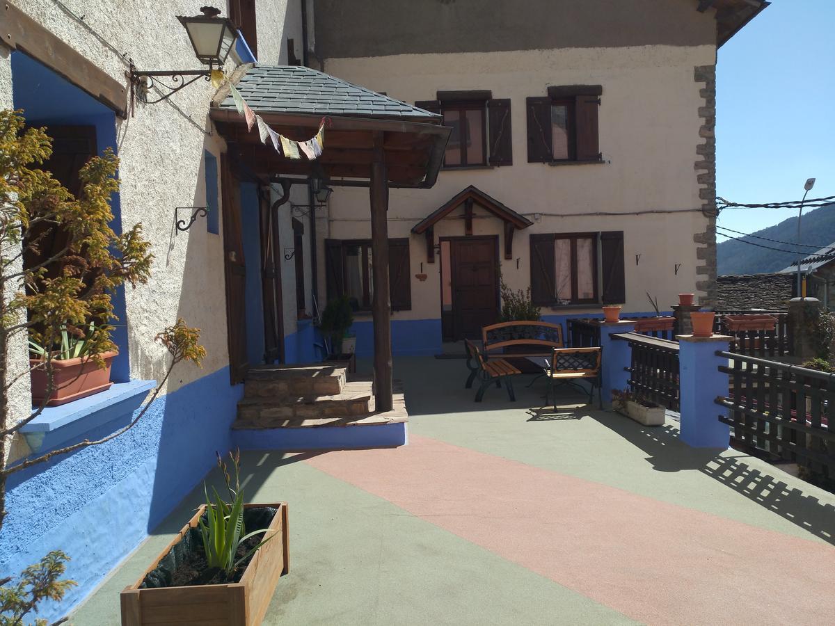 Albergue El Ultimo Bucardo Linas de Broto Exterior photo